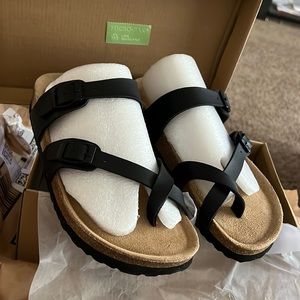 Cushionaire Luna Black Napa Size 8M